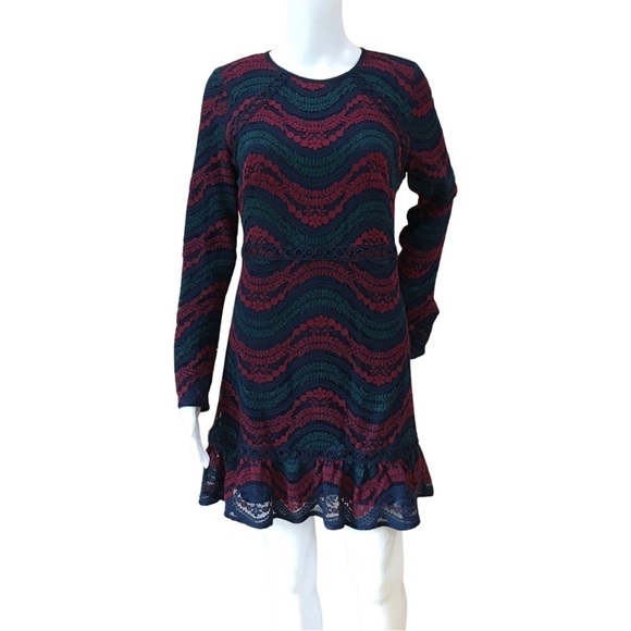 Moon River Dresses & Skirts - Moon river Lavinia lace mini dress long sleeve navy red size m